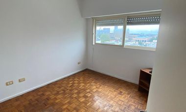 Departamento 2 ambientes en venta en el centro de Quilmes