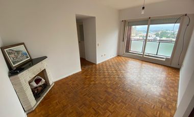 Departamento 2 ambientes en venta en el centro de Quilmes