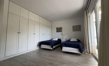 Casa en Venta - Barrio Residencial I Lote 443 de Costa Esmeralda - Fondo a boulevard