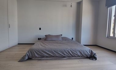 SE VENDE EXCELENTE DEPARTAMENTO RECIEN REMODELADO EN GARDENIAS! (V)