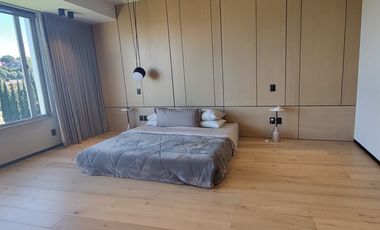 SE VENDE EXCELENTE DEPARTAMENTO RECIEN REMODELADO EN GARDENIAS! (V)