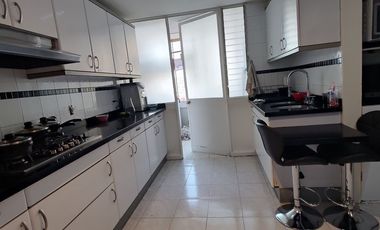 SE VENDE AMPLIO DEPARTAMENTO EN LOMAS DE TECAMACHALCO (V)