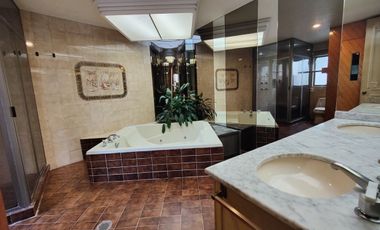 SE VENDE EXCELENTE CASA EN BOSQUES DE LAS LOMAS (V)