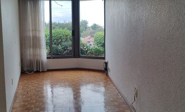 SE VENDE EXCELENTE CASA EN BOSQUES DE LAS LOMAS (V)