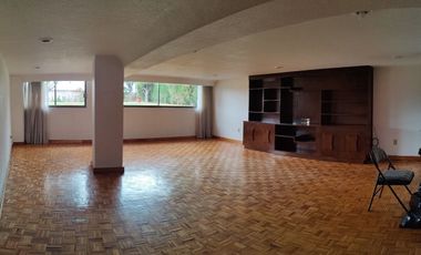 SE VENDE EXCELENTE CASA EN BOSQUES DE LAS LOMAS (V)