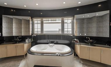 SE VENDE EXCELENTE CASA EN LAS VILLAS (V)