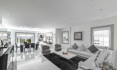 SE VENDE EXCELENTE CASA EN LAS VILLAS (V)