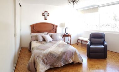 CASA A LA VENTA EN LOMAS DE TECAMACHALCO (V)