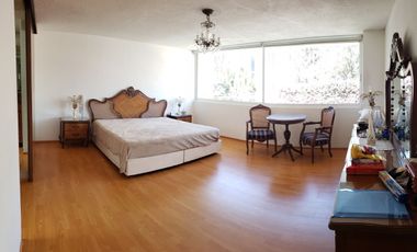 CASA A LA VENTA EN LOMAS DE TECAMACHALCO (V)