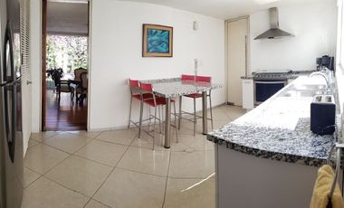 CASA A LA VENTA EN LOMAS DE TECAMACHALCO (V)