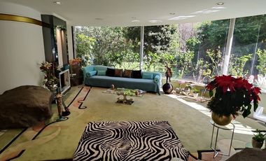 SE RENTA HERMOSA CASA EN ESQUINA EN BOSQUES DÉ LAS LOMAS (V)