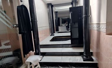 SE RENTA HERMOSA CASA EN ESQUINA EN BOSQUES DÉ LAS LOMAS (V)