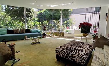 SE RENTA HERMOSA CASA EN ESQUINA EN BOSQUES DÉ LAS LOMAS (V)