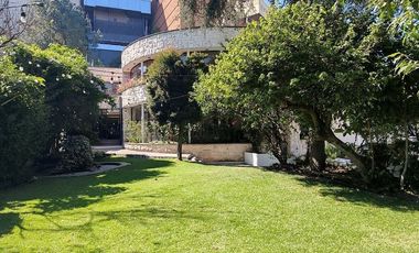 SE RENTA HERMOSA CASA EN ESQUINA EN BOSQUES DÉ LAS LOMAS (V)