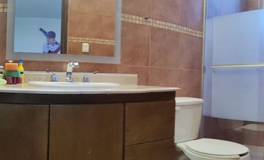 SE VENDE EXCELENTE CASA EN CONDOMINIO!! (V)