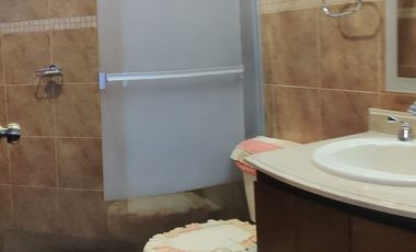 SE VENDE EXCELENTE CASA EN CONDOMINIO!! (V)