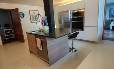 SE VENDE INCREÍBLE CASA EN LOMAS VIRREYES (V)