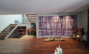 SE VENDE INCREÍBLE CASA EN LOMAS VIRREYES (V)