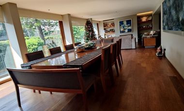 SE VENDE INCREÍBLE CASA EN LOMAS VIRREYES (V)