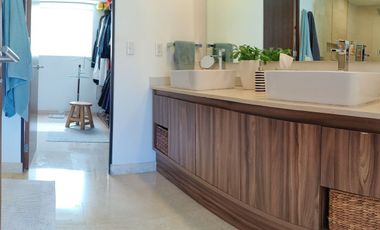 GARDEN HOUSE A LA VENTA ESPECTACULAR EN LOMAS COUNTRY CLUB (V)