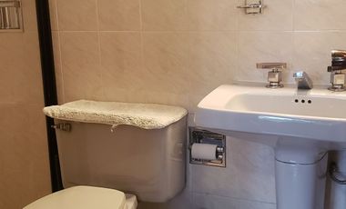 BAJA DE PRECIO!!  CASA EN VENTA EN PASEO DE LA HERRADURA!!!(V)