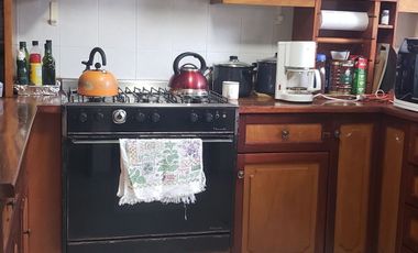 BAJA DE PRECIO!!  CASA EN VENTA EN PASEO DE LA HERRADURA!!!(V)