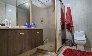 SE VENDE EXCELENTE CASA EN BOSQUES DE LAS LOMAS (V)