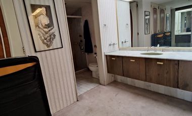 SE VENDE EXCELENTE CASA EN BOSQUES DE LAS LOMAS (V)