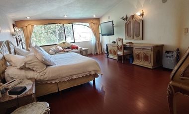 SE VENDE EXCELENTE CASA EN BOSQUES DE LAS LOMAS (V)