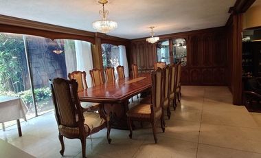 SE VENDE EXCELENTE CASA EN BOSQUES DE LAS LOMAS (V)