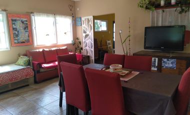 Quinta 4 amb. Con Parque y Pileta