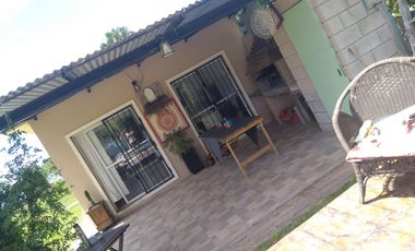 Quinta 4 amb. Con Parque y Pileta