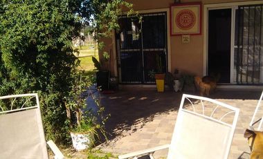 Quinta 4 amb. Con Parque y Pileta