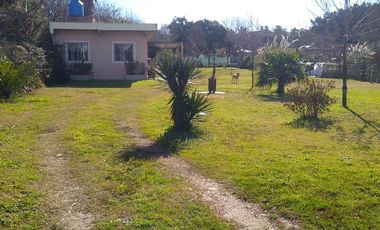 Quinta 4 amb. Con Parque y Pileta