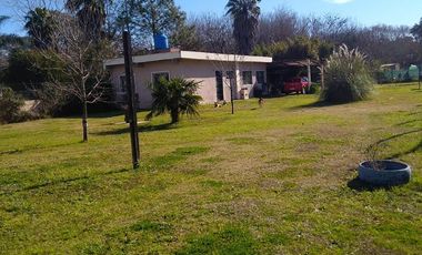 Quinta 4 amb. Con Parque y Pileta