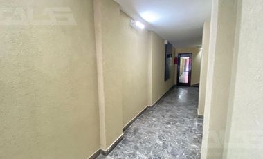 Departamento en Castelar Norte Centro - 3 Ambientes - Iluminado -Terraza -