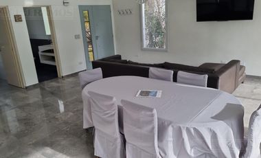 4 DORMITORIOS. AMOBLADA. LOTE INTERNO.