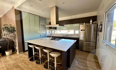 Casa en venta - Barrio Santa Juana, Canning
