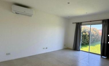 Casa en  San Ramon - Pilar del Este