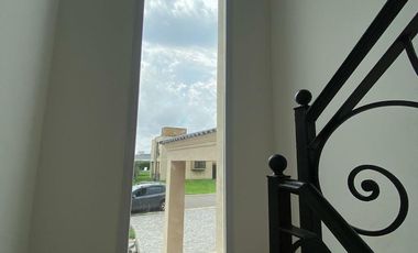 Casa en venta - Barrio El Rebenque, Canning