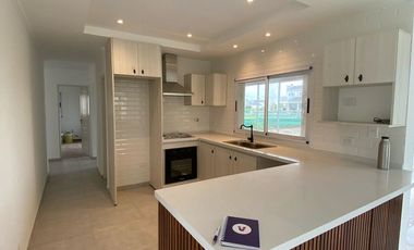 Casa en venta - Barrio El Rebenque, Canning