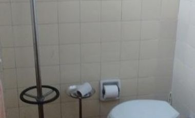 Oficina en galeria comercial con ascensor. Laprida 165. Lomas de Zamora Oeste
