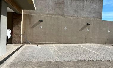 Monoambiente en venta. (Con cochera y balcón)