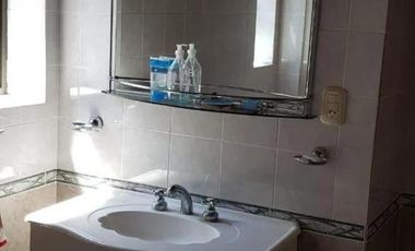 Casa en venta - 3 Dormitorios 3 Baños - 1.251Mts2 - Chivilcoy