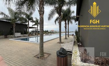Casa en Venta a la laguna Naudir Escobar