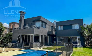 Casa 6 ambientes al agua en venta - Nuevo Quilmes