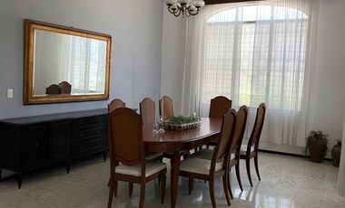 Renta casona de un piso en Merida