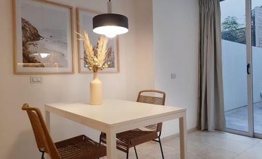 Lindísimo estudio con patio próximo a Guemes y 400 mts del Patio Olmos
