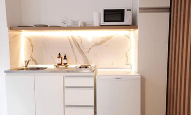 Lindísimo estudio con patio próximo a Guemes y 400 mts del Patio Olmos