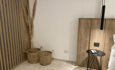 Lindísimo estudio con patio próximo a Guemes y 400 mts del Patio Olmos